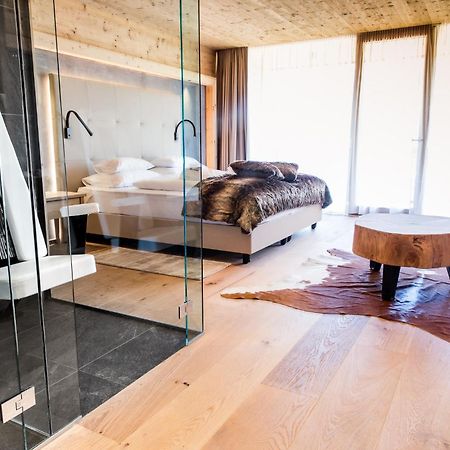 Hotel Gran Paradiso San Cassiano  Exteriör bild