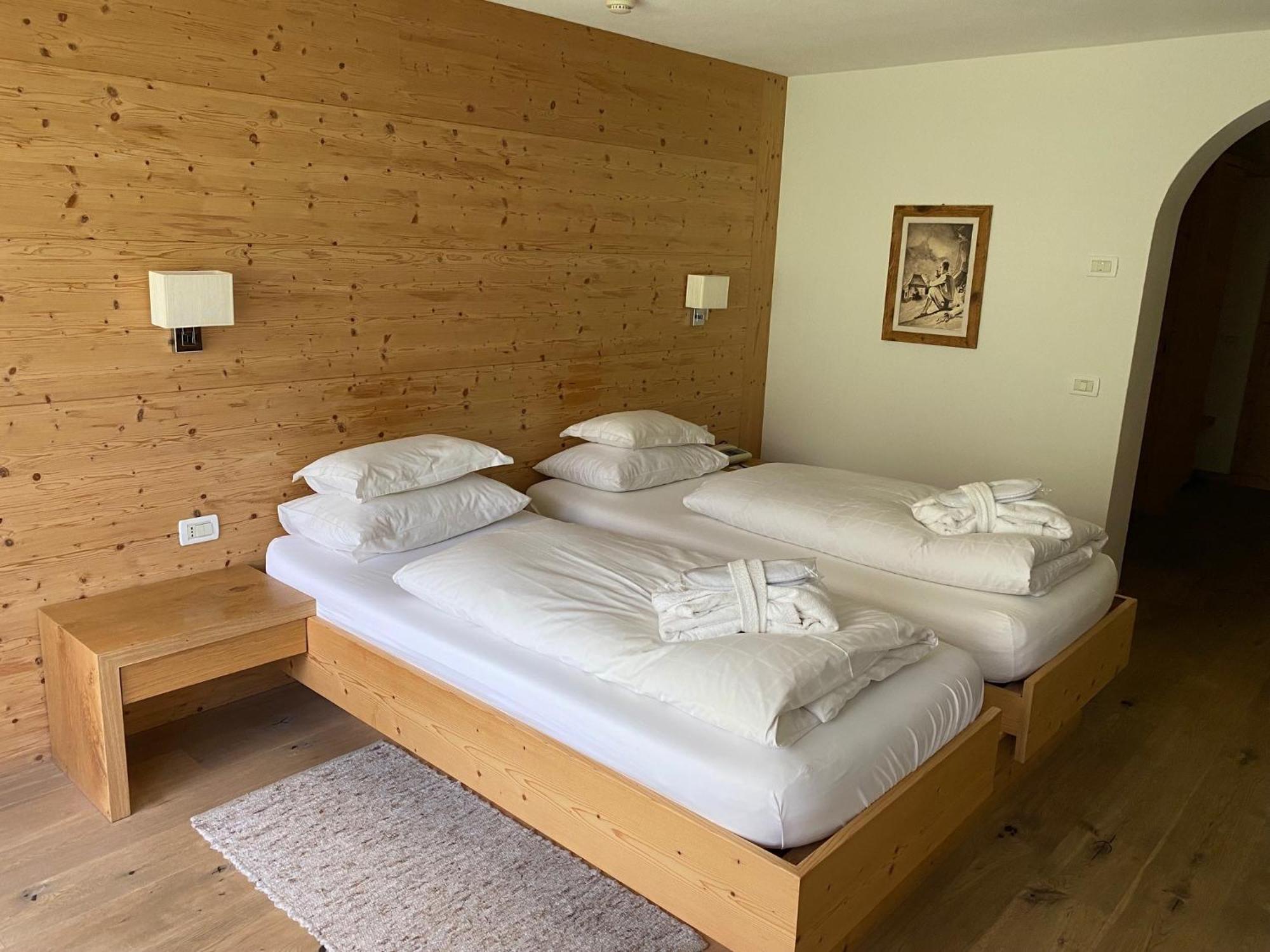 Hotel Gran Paradiso San Cassiano  Exteriör bild