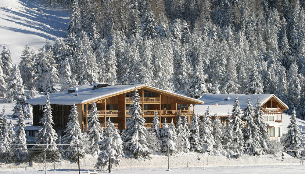 Hotel Gran Paradiso San Cassiano  Exteriör bild